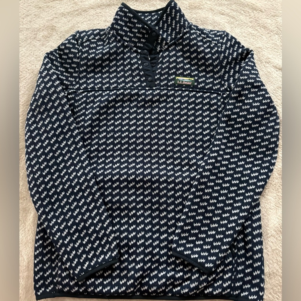 L.L. Bean Women's Blue and White Quarter Zip Sweater (M)